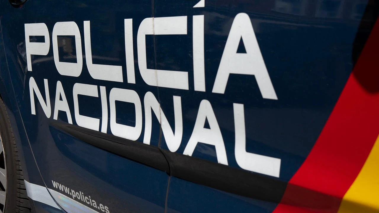 La Policía Nacional no da crédito: detiene a un hacker que pagaba 1 céntimo por estancias en hoteles de lujo de Madrid