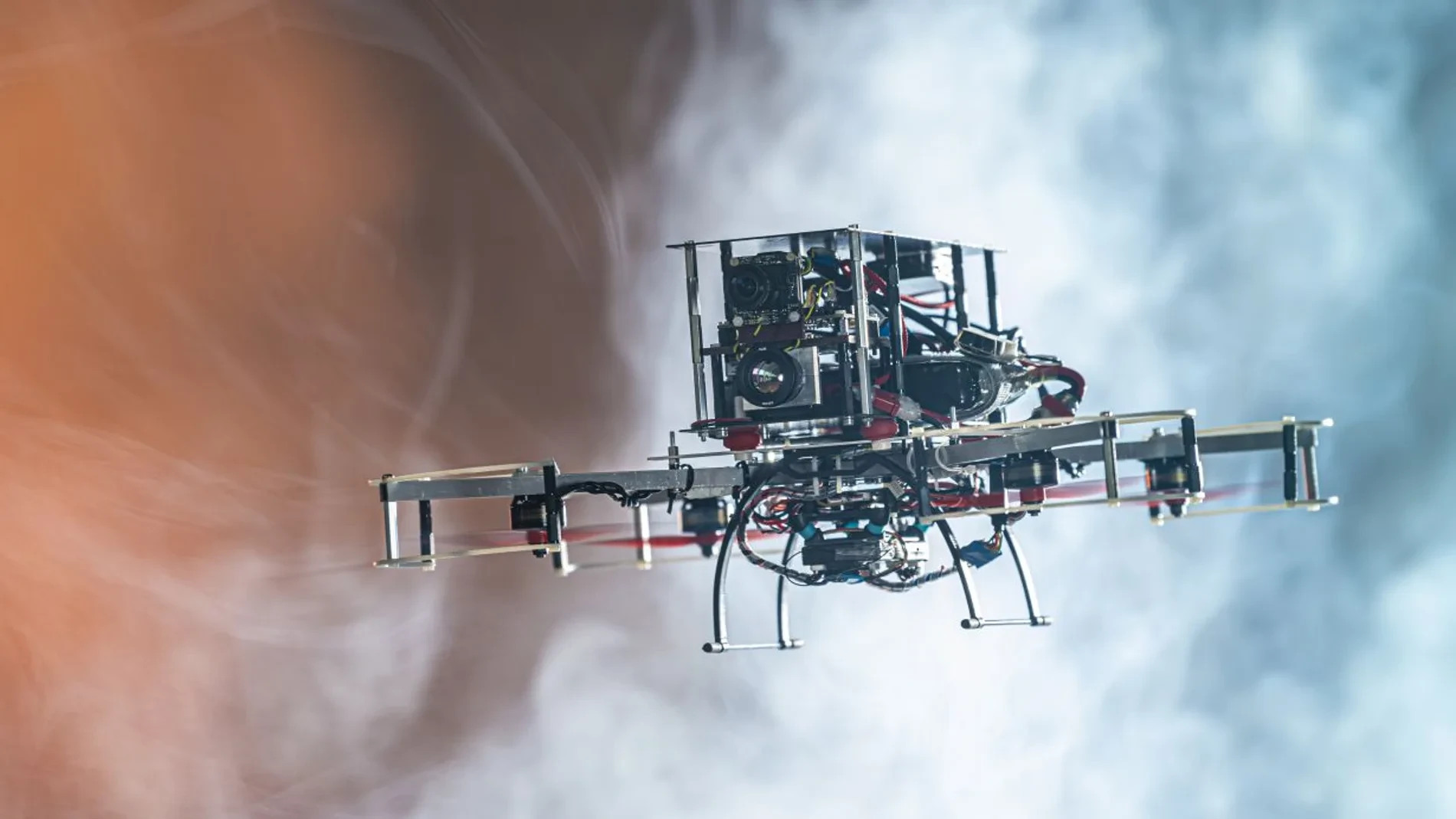 Este ‘mata drones’ utiliza el principio físico de la boleadora sudamericana para derribar drones en segundos
