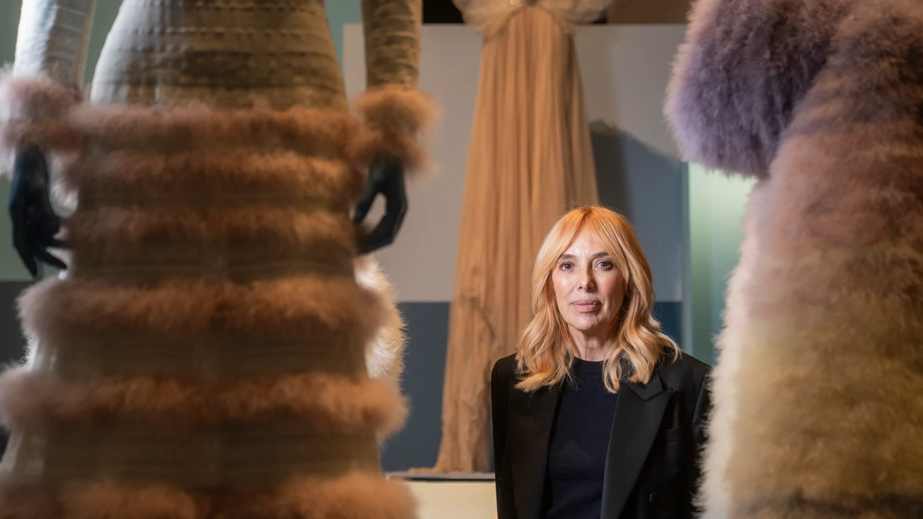 Teresa Helbig, puntada de arte en siete mil tachuelas