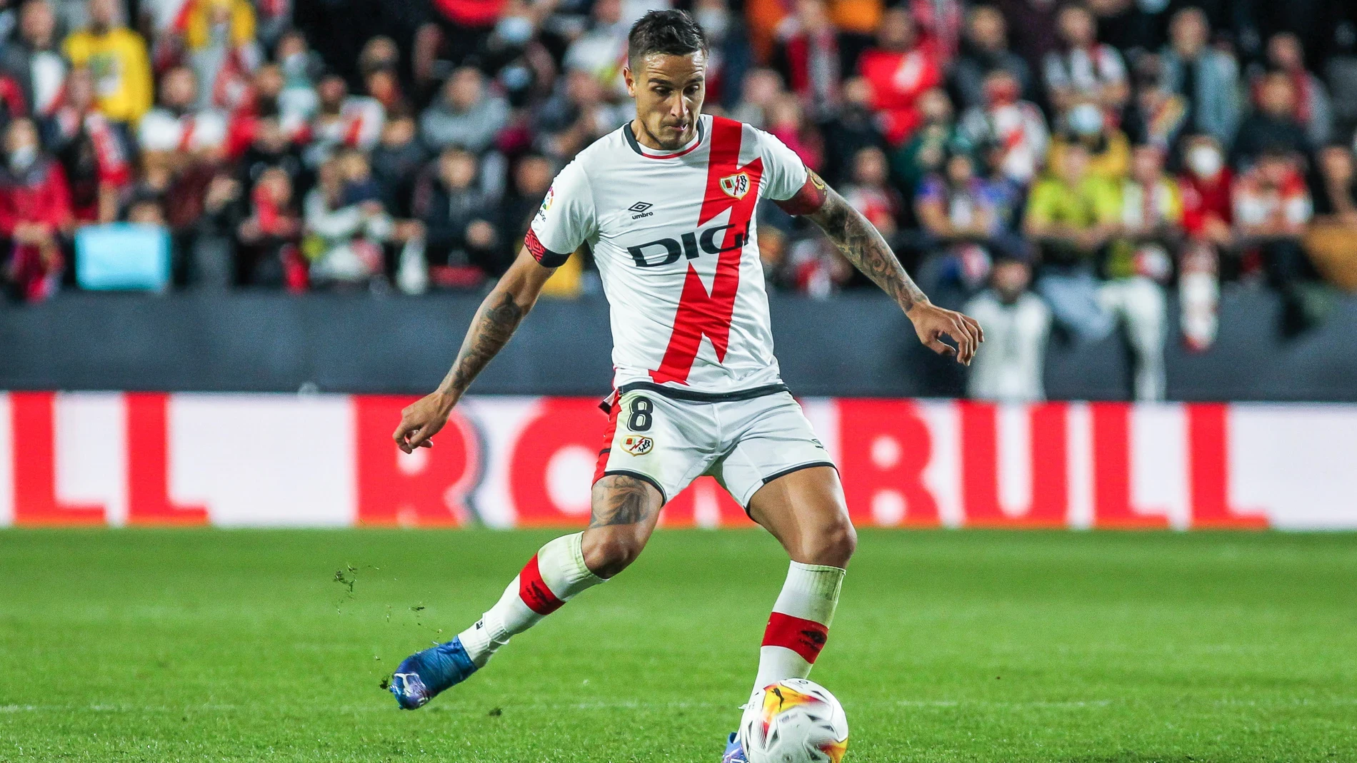 Óscar Trejo, jugador del Rayo Vallecano, tras la eliminación en la final de la Conference League: 