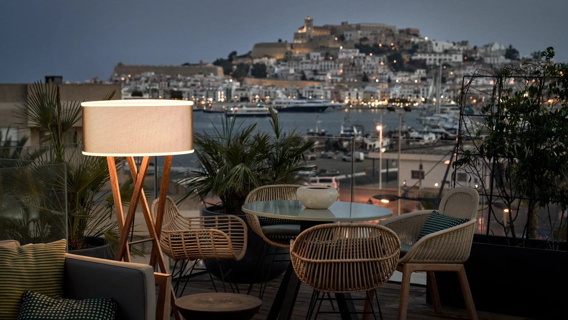 Ibiza a través de los años, un viaje al recuerdo para redescubrir la mítica isla