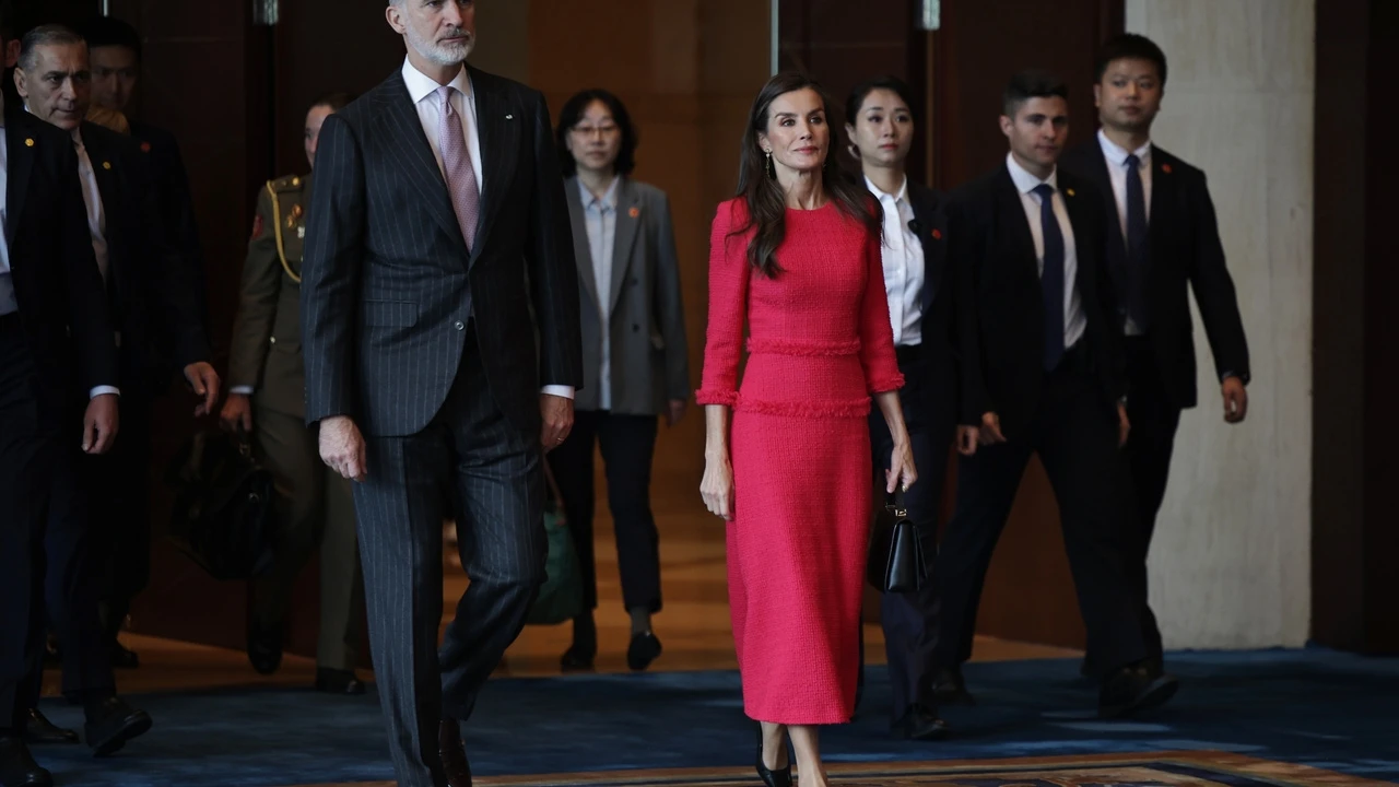 La Reina se estrena en China entre bambú y poesía de Machado