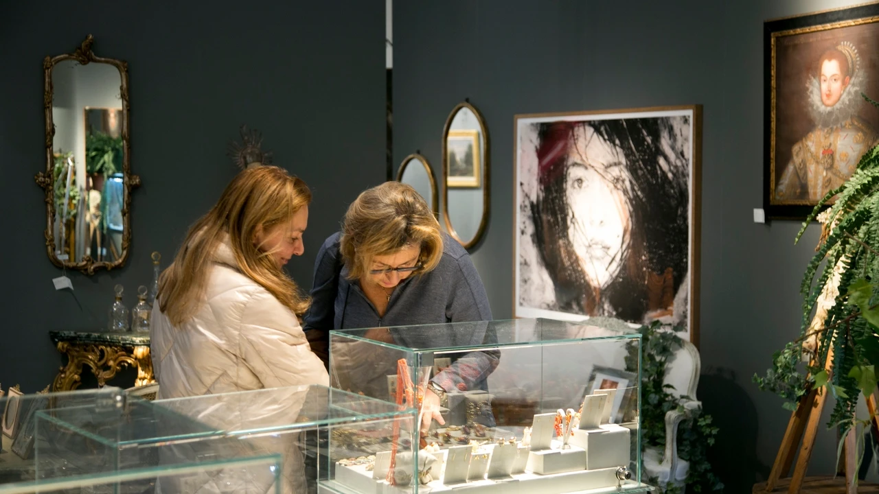 70 anticuarios y galerías de arte se dan cita en Feriarte 2025