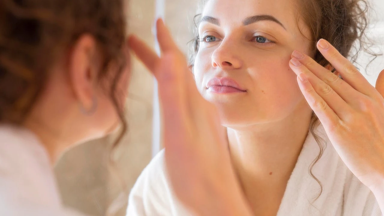 Cuidado: el grave error que estás cometiendo con tu crema de centella asiática y que anula su efecto