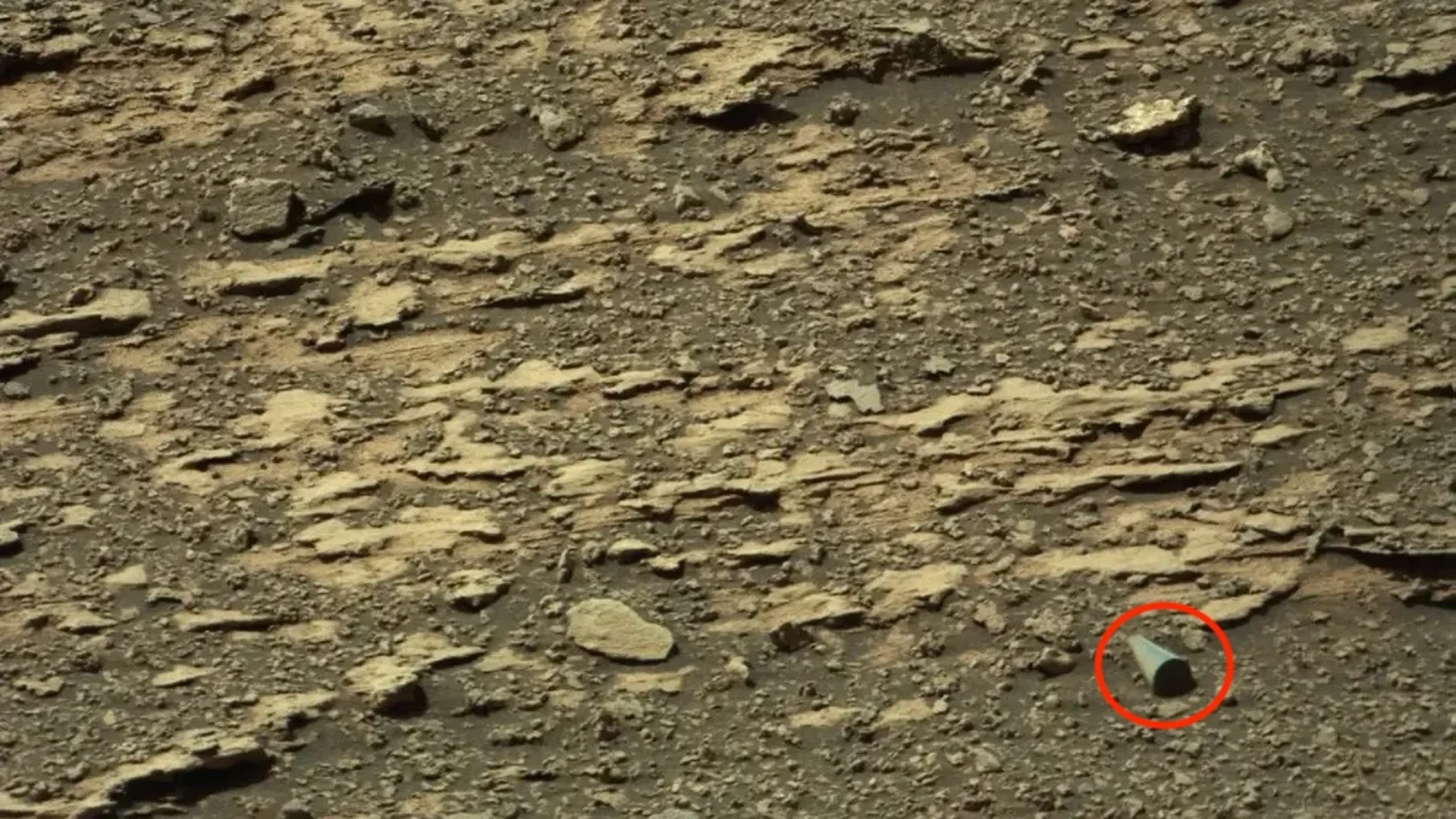 El misterio del objeto con forma de “gorro de fiesta” en Marte ya tiene explicación de la NASA