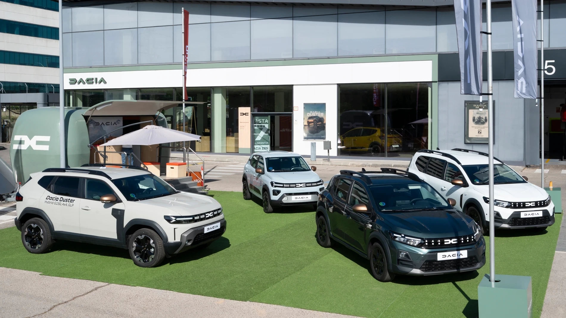 Dacia acelera en España: nuevos coches híbridos, GLP y eléctricos con precios imbatibles