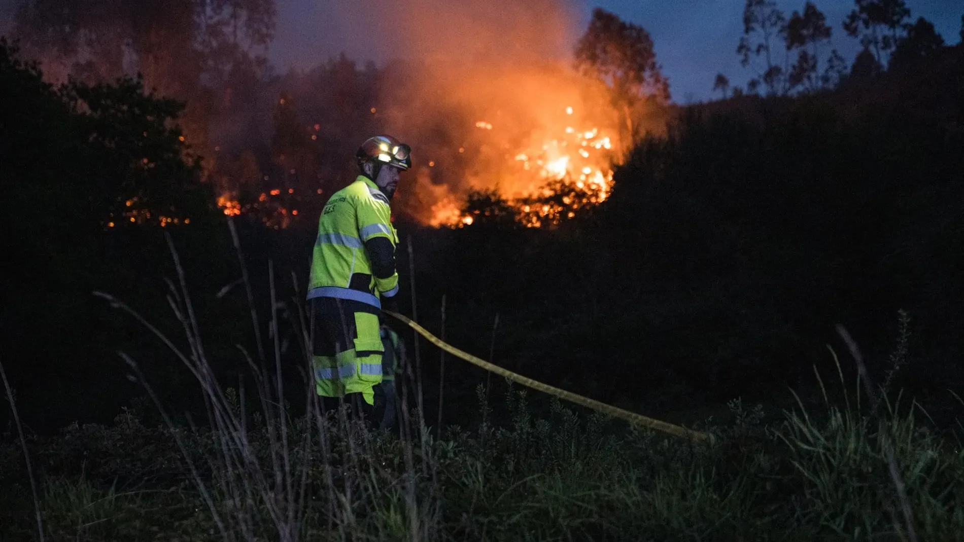 Los incendios ya han quemado el triple de hectáreas que el año pasado