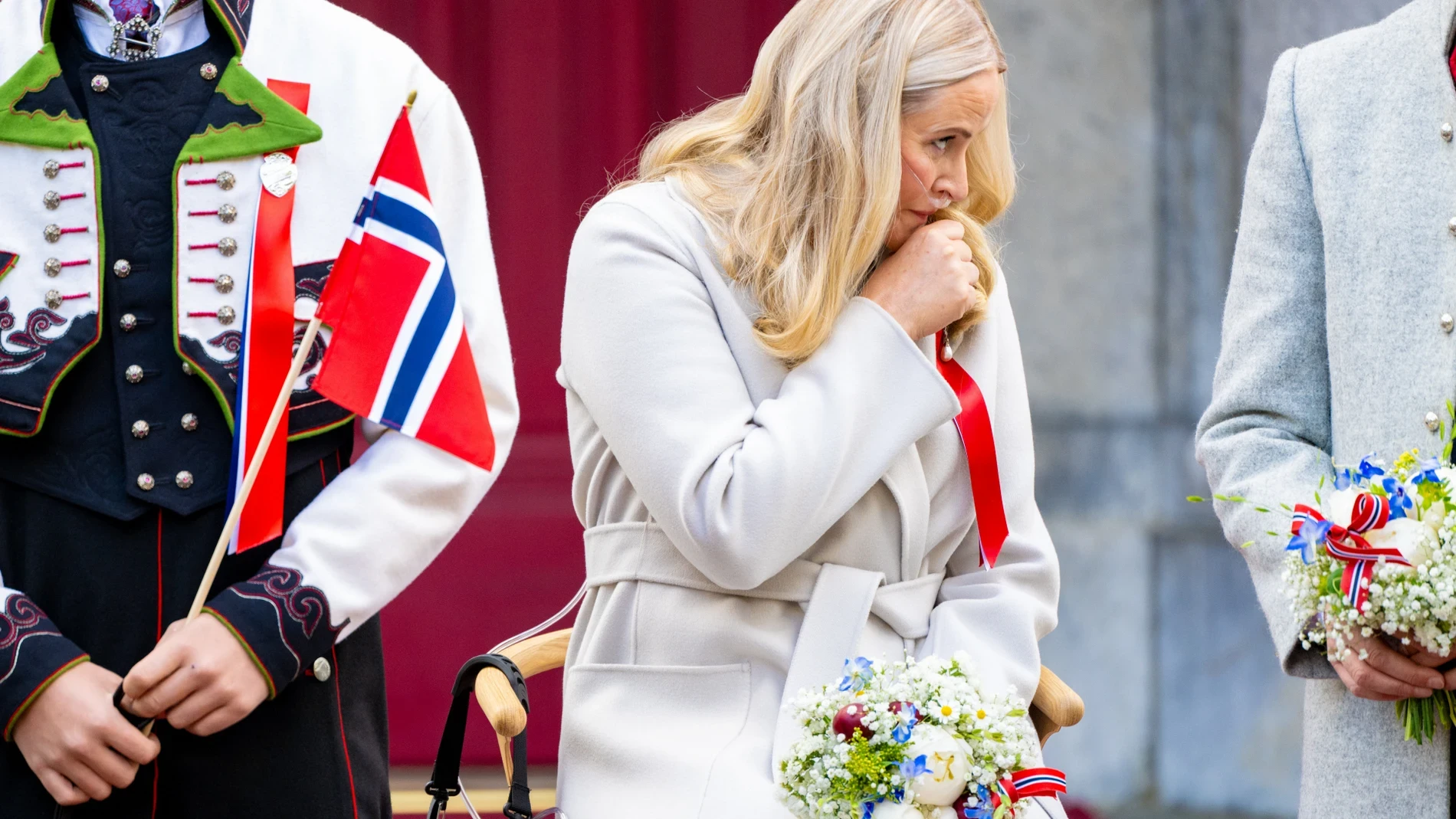 Mette-Marit evidencia el avance de su enfermedad en el Día Nacional de Noruega