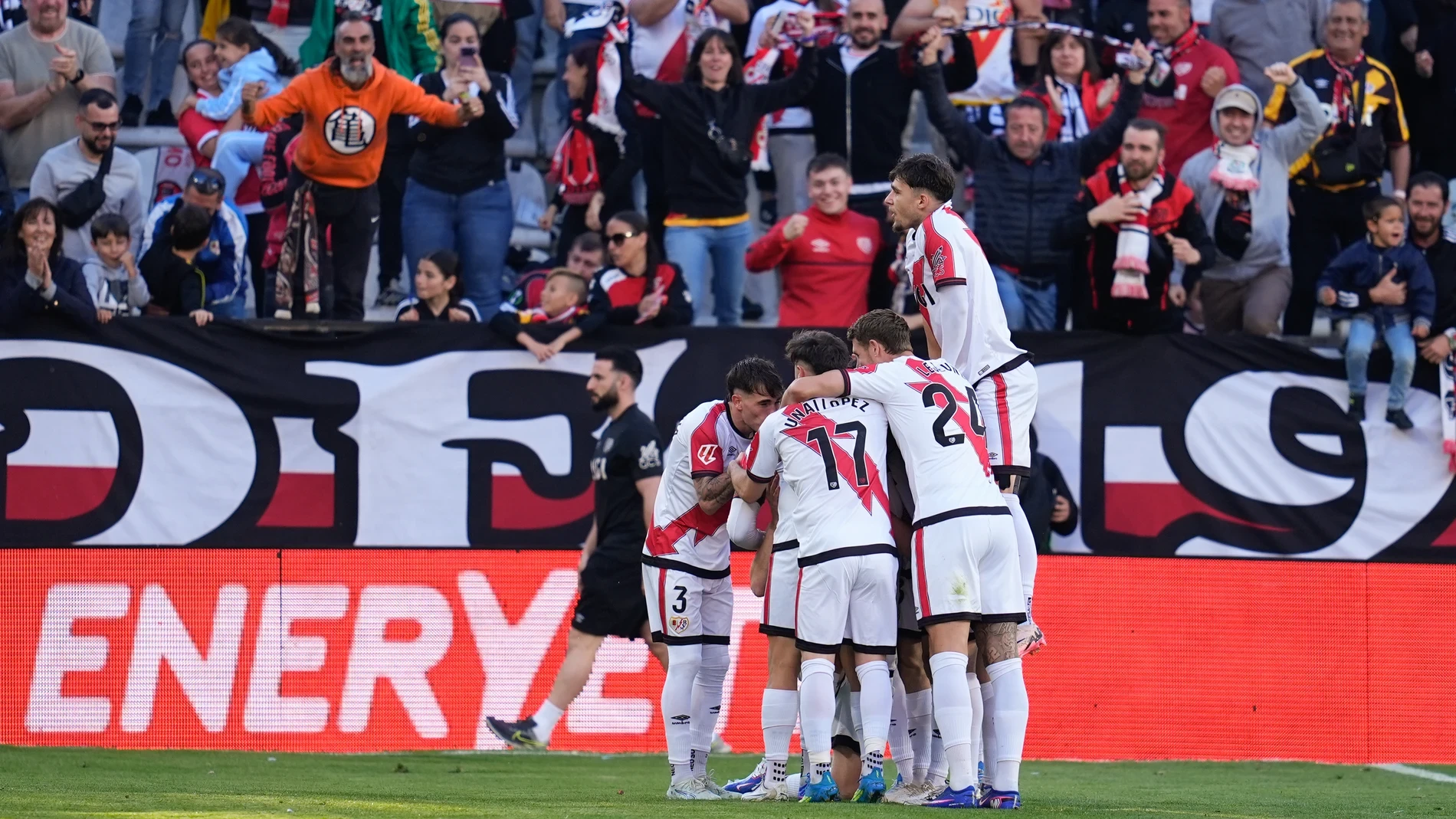 Crystal Palace - Rayo, en directo hoy: final de la Conference League