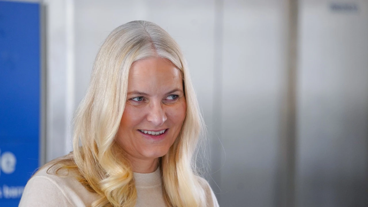 Nuevo revés para Mette-Marit: cancela su agenda para someterse a un tratamiento de rehabilitación pulmonar