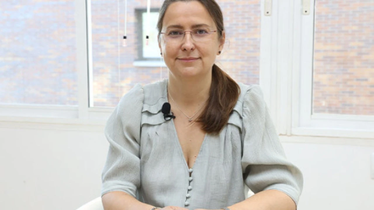 Ángela Hernández, secretaria general de AMYTS: 