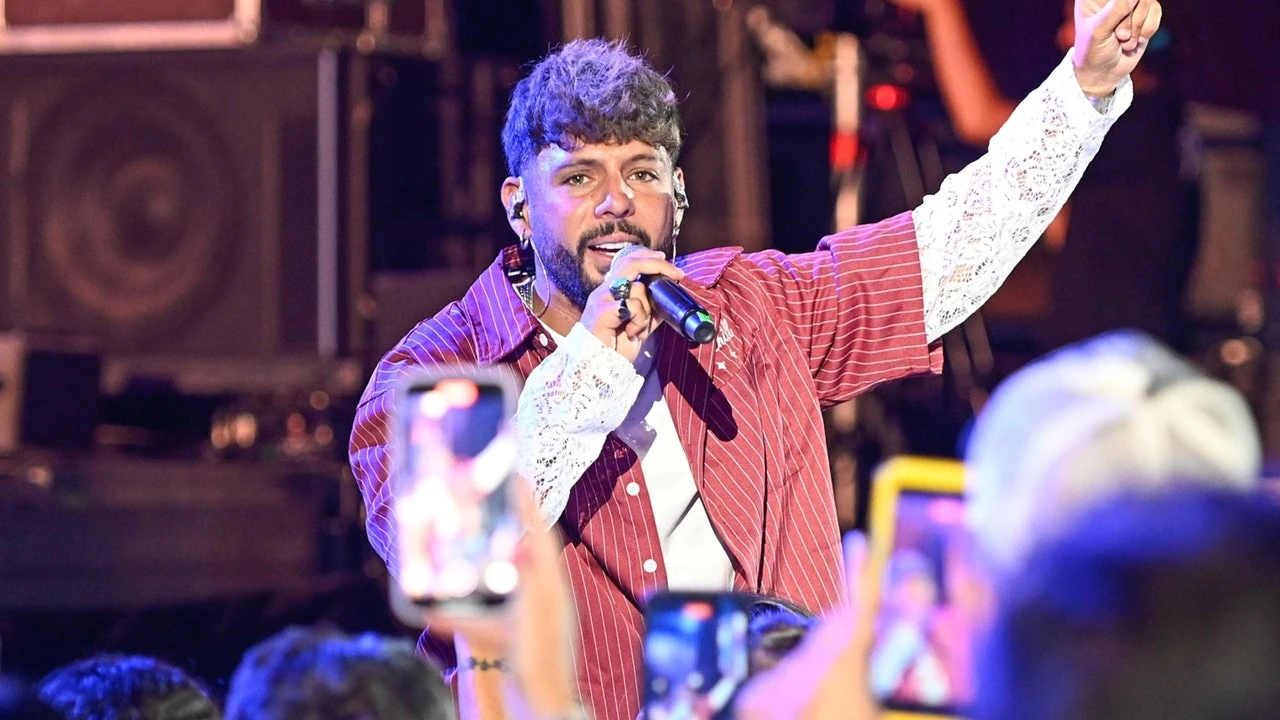 La declaración de amor de Álvaro García a Gloria Camila en su último concierto: 