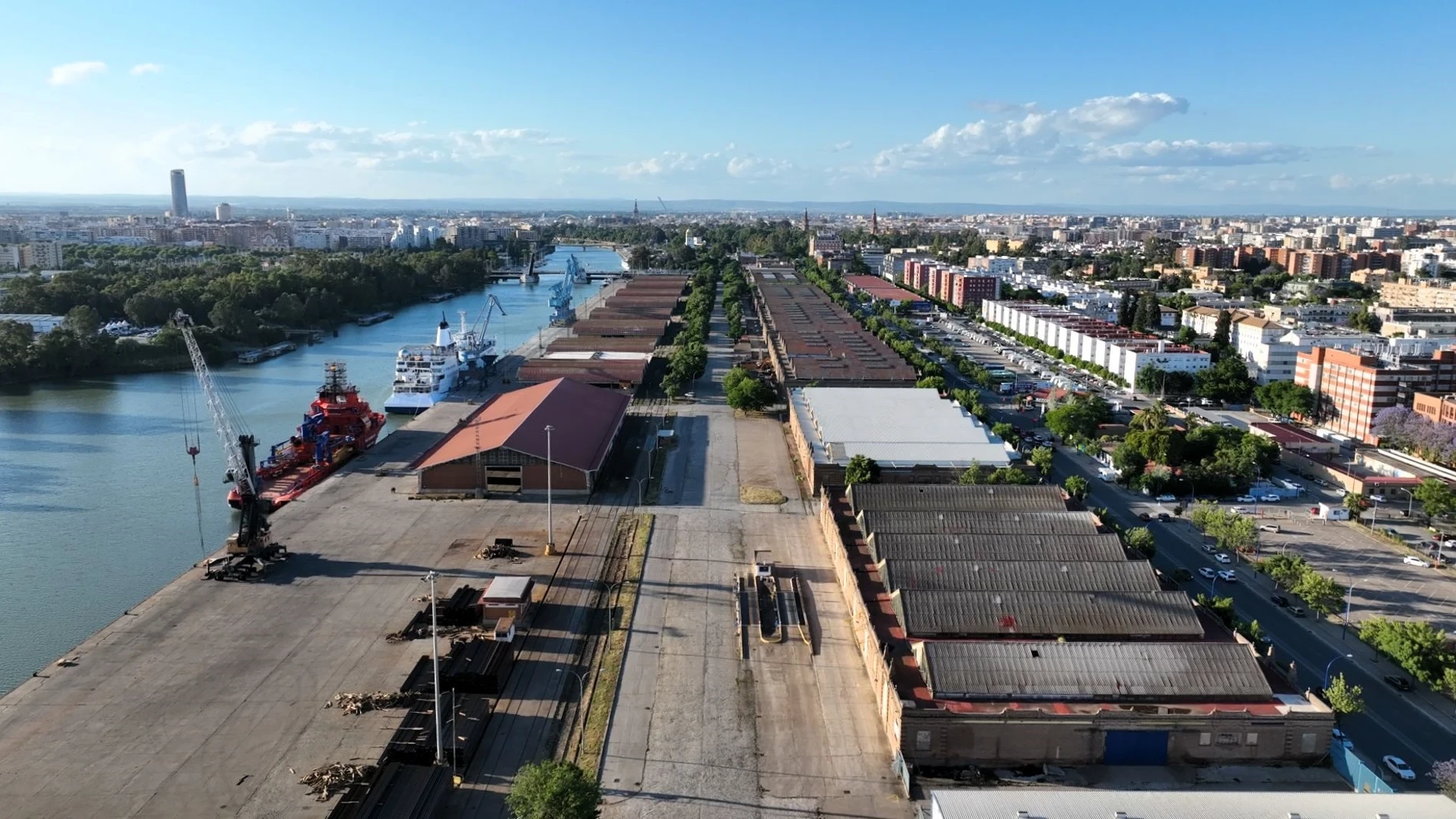 El Distrito Portuario de Sevilla reducirá su edificabilidad un 30%