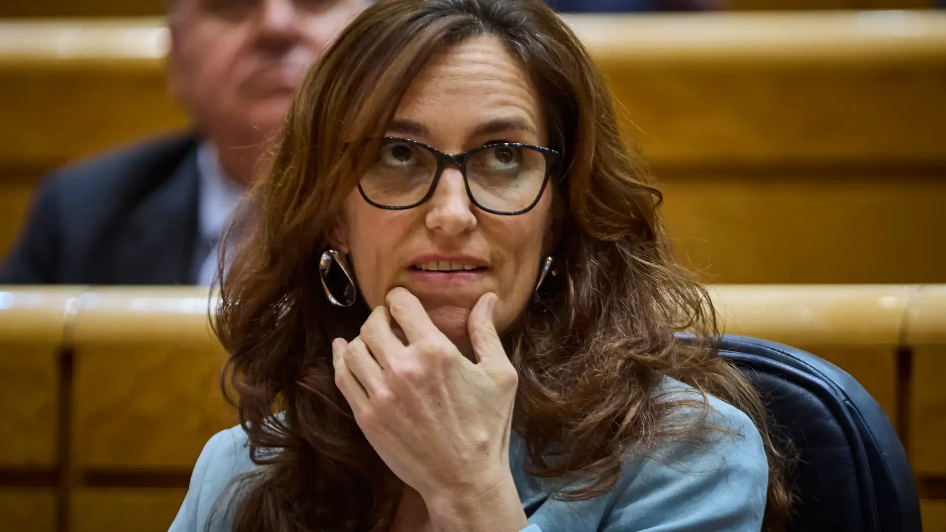 La profesión médica estalla contra Mónica García: huelga nacional y gran protesta en Madrid