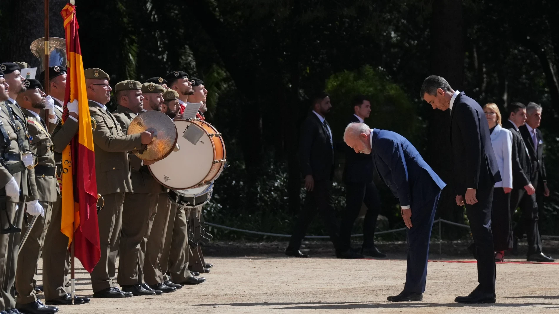 Y hoy, cumbre de «progresistas»