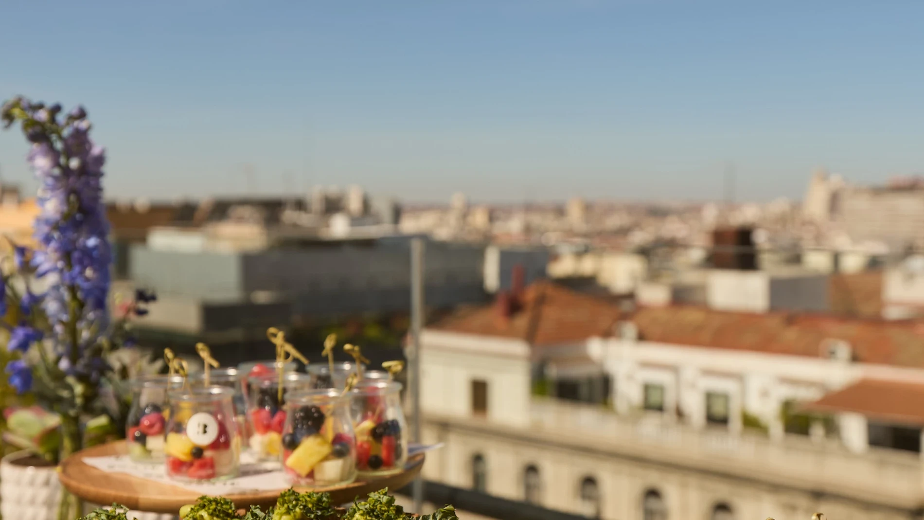 Primavera y experiencias de altura en los hoteles más fotogénicos de Madrid