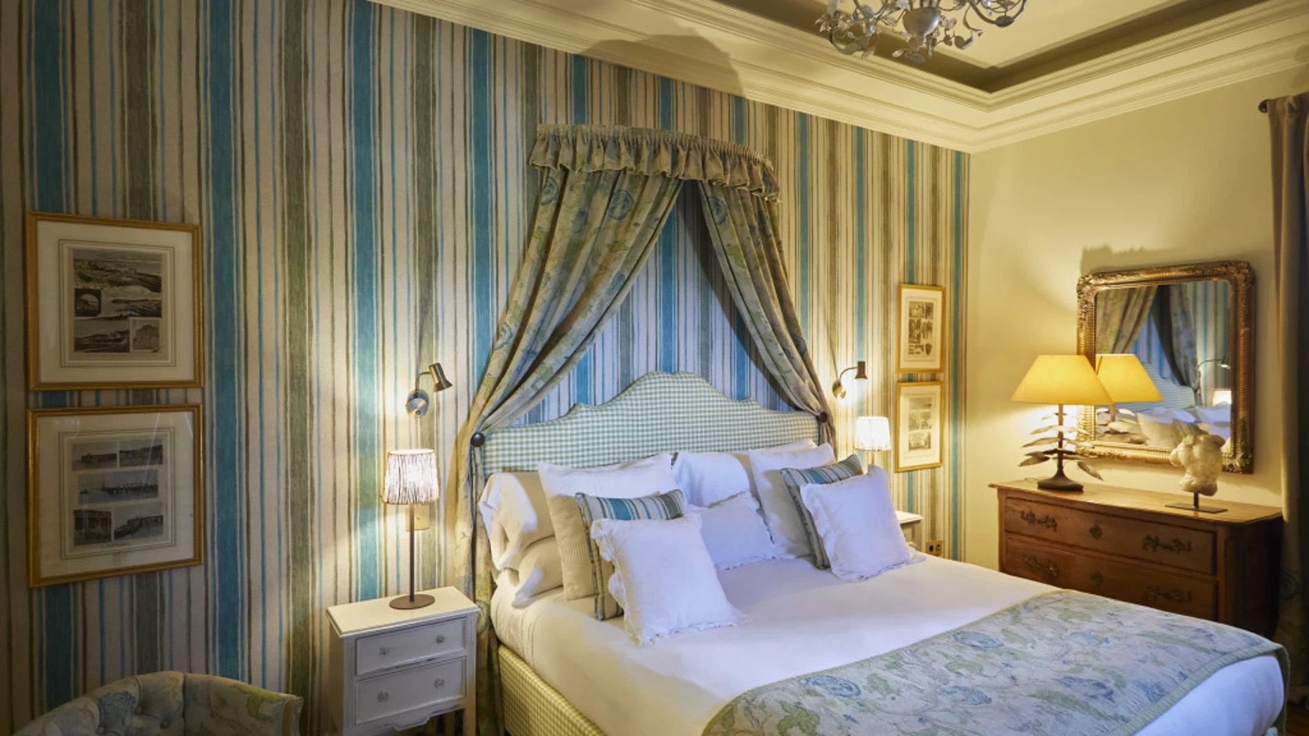 Hotel Helguera Palacio Boutique & Antique, singularidad cántabra cinco estrellas