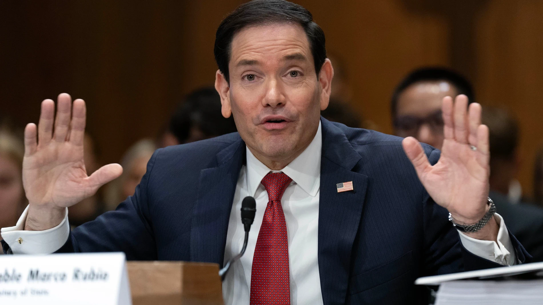 Marco Rubio afirma que nunca ha visto a Trump quedarse dormido en una reunión: 