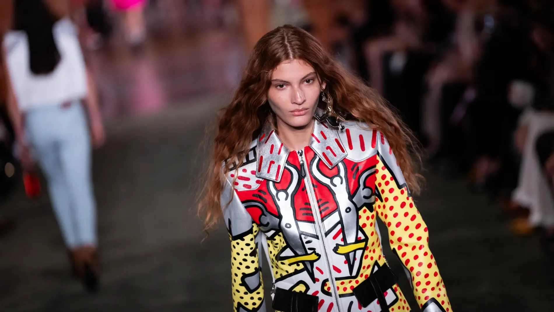 Louis Vuitton convierte Nueva York en su gran pasarela artística con el desfile Crucero 2027: Keith Haring, rock’n’roll y lujo francés en The Frick Collection
