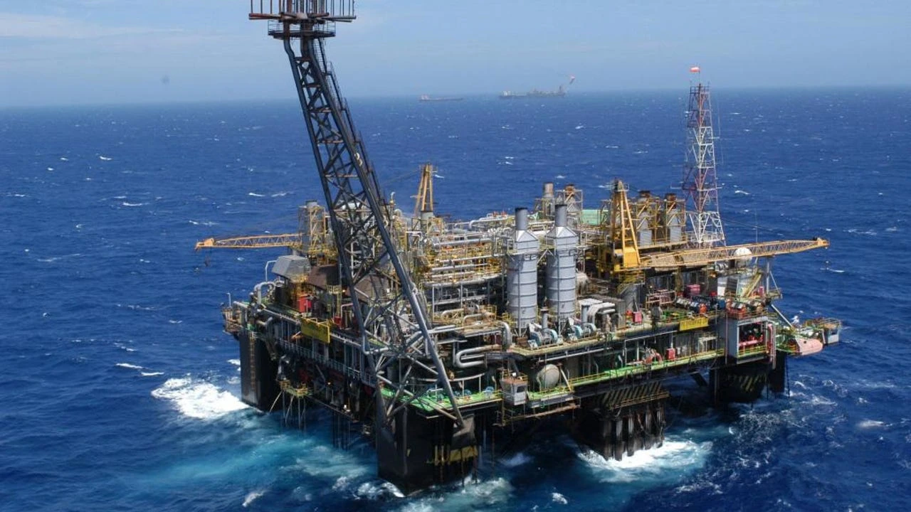 Petrobras aumenta un 17,3% su producción de crudo y gas