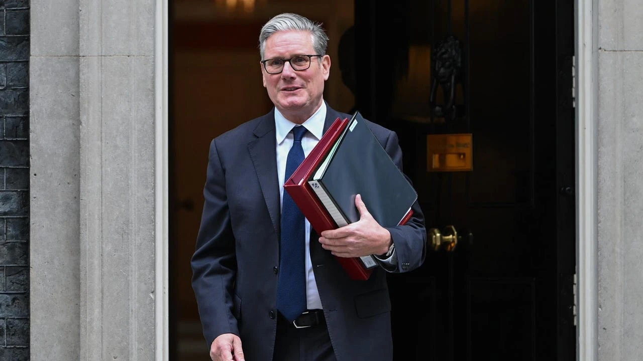 Keir Starmer solicita a los aliados de Kiev que aumenten las donaciones de armas de largo alcance