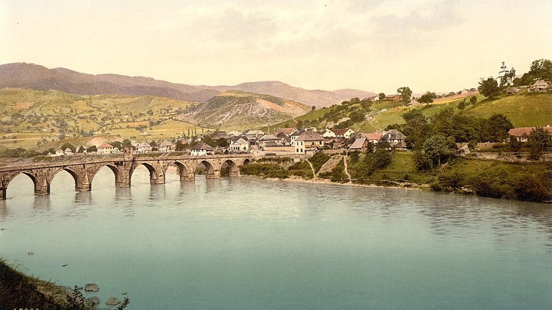 Un puente sobre el Drina
