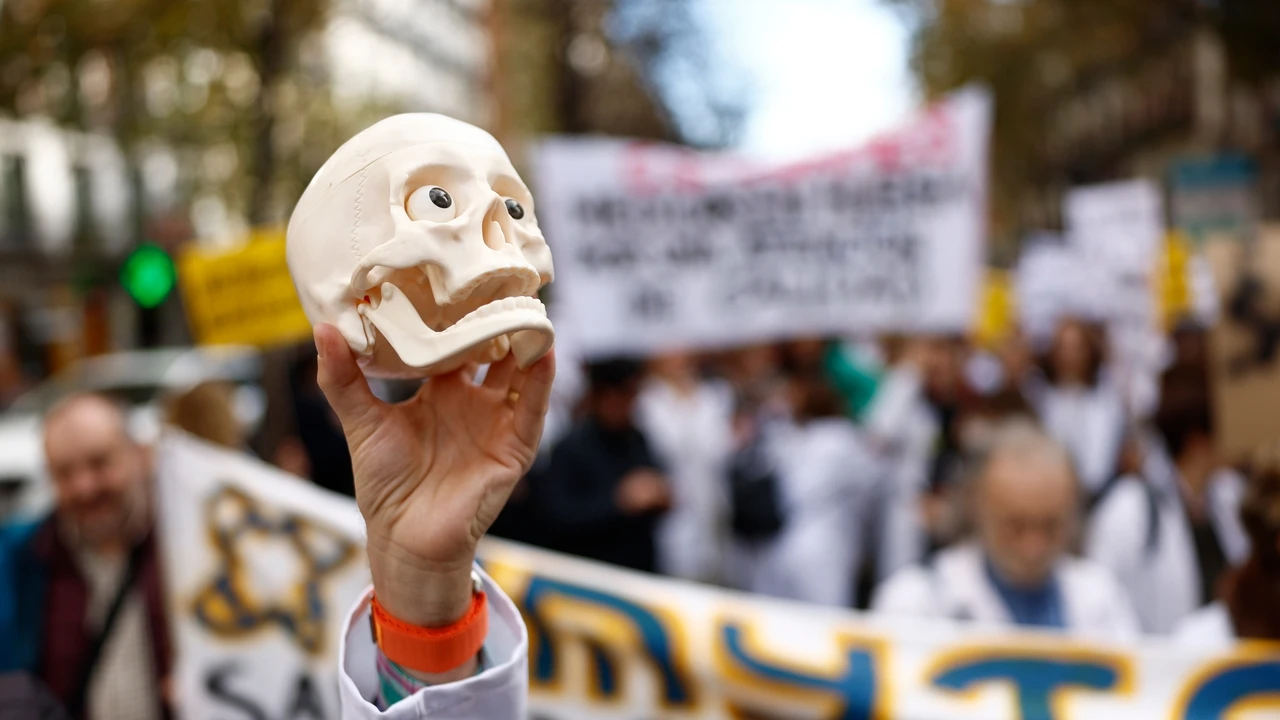 El sindicato amigo de Mónica García se resquebraja