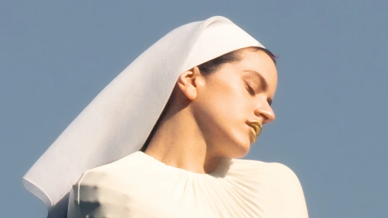 A qué hora y en qué plataformas se estrena Berghain, el nuevo single de Lux, el nuevo disco de Rosalía