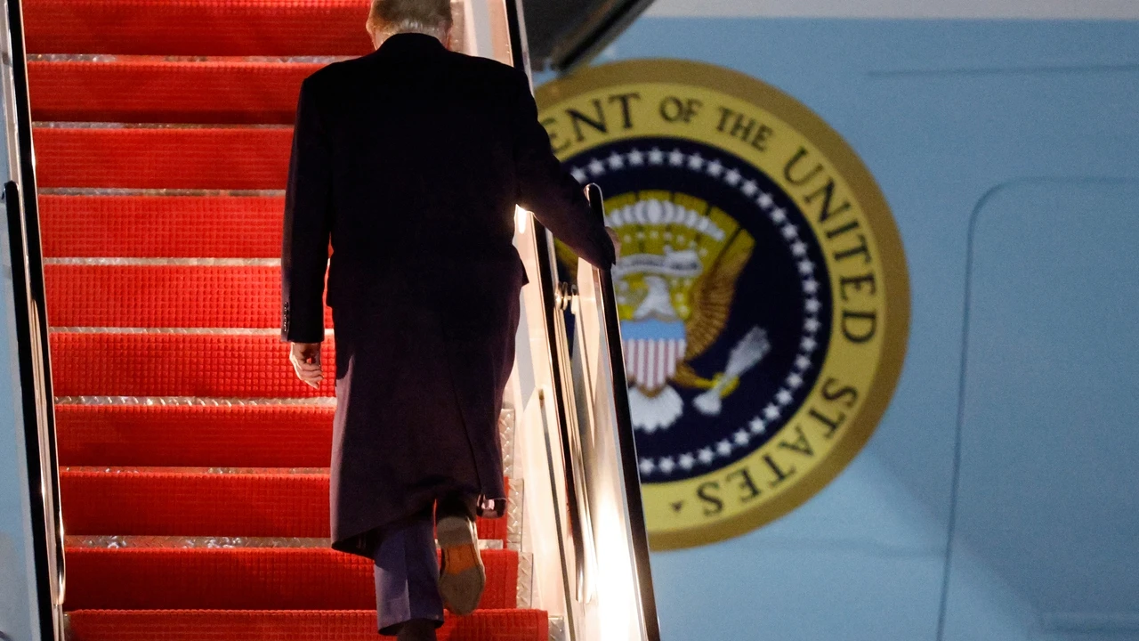 Trump parte a su gira por Asia en la que se encontrará con Xi el jueves