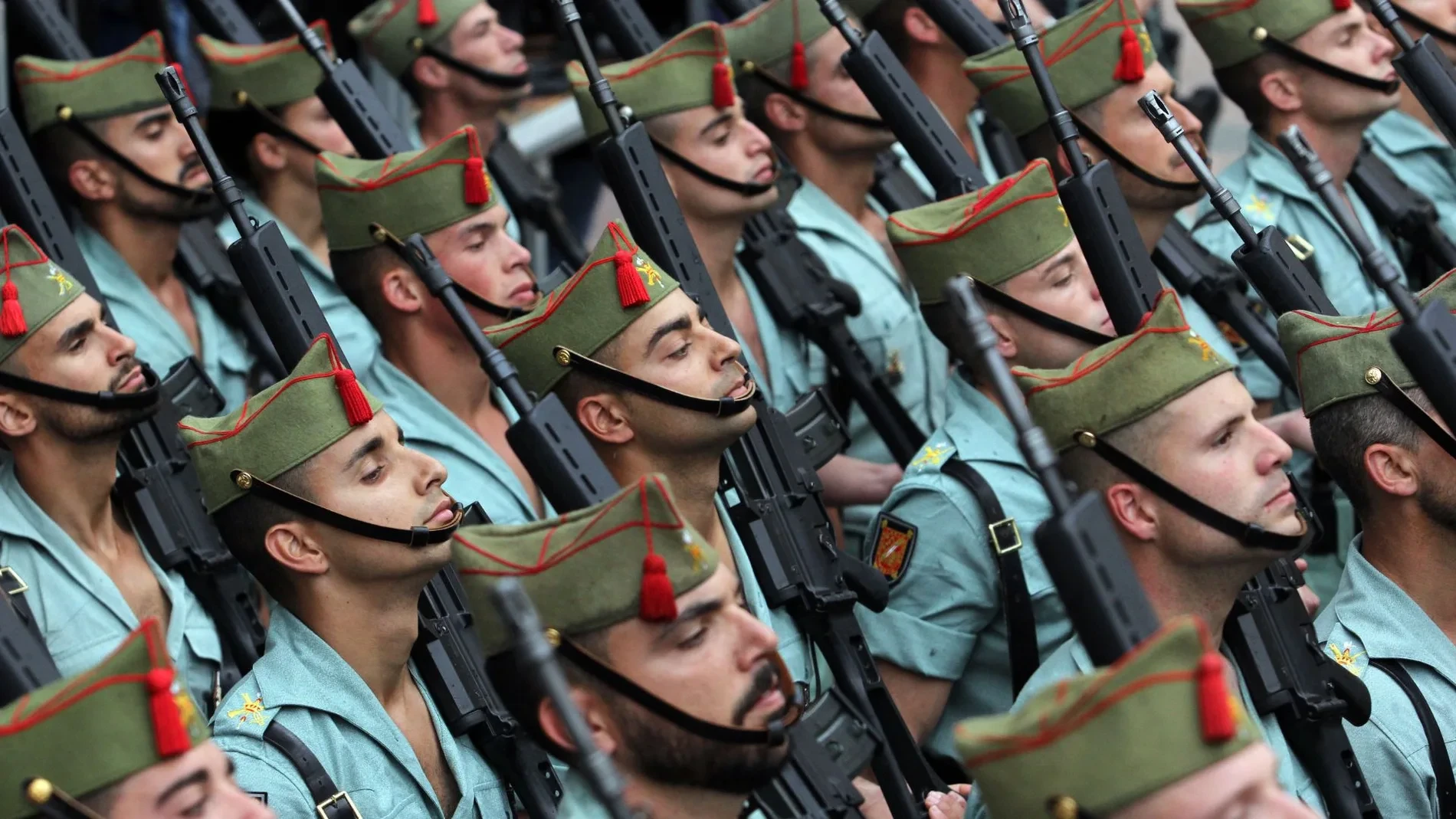 Cuáles son los requisitos para entrar en la Legión Española: edad, formación y pruebas físicas