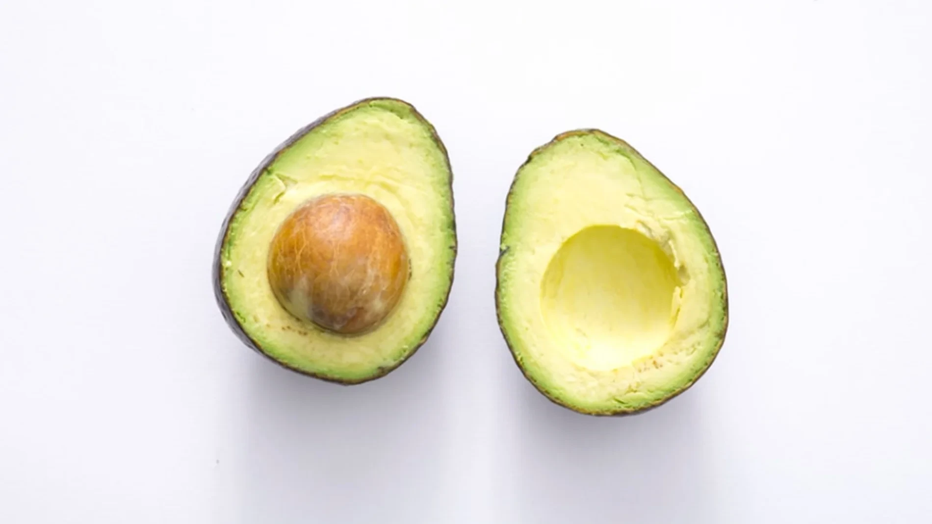 Cómo elegir el aguacate ideal: el sencillo truco para conocer el punto justo del alimento de moda