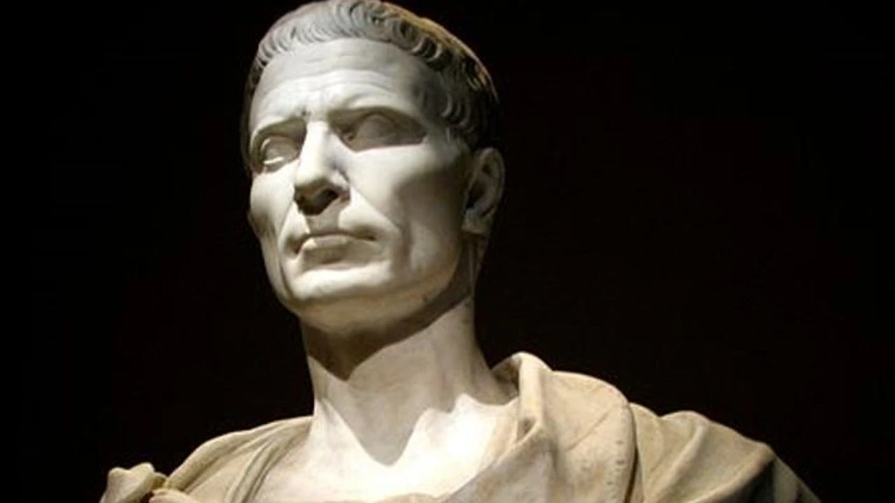 Julio César, gobernador romano: 