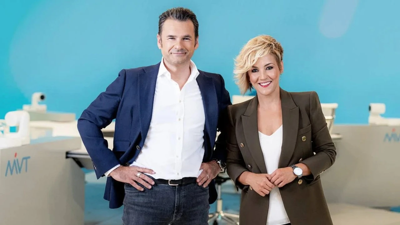 Iñaki López y Cristina Pardo vuelven a ‘Más Vale Tarde’ con humor y pocas ganas de política