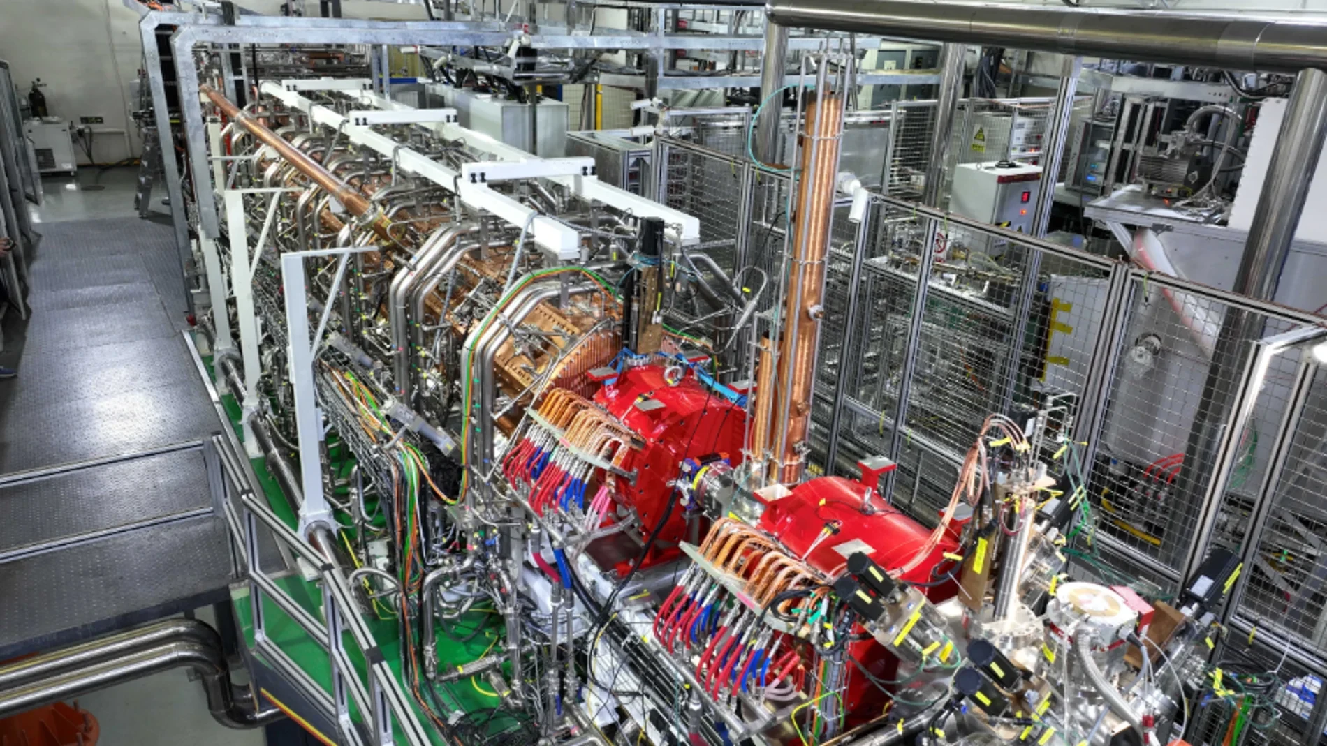 ¿Adiós al CERN? China pone en marcha un acelerador que bate récords