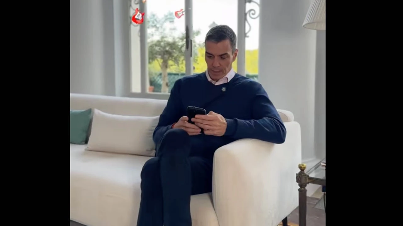 TikTok como nuevo Consejo de Ministros: la estrategia digital con la que Sánchez y su equipo buscan cercanía