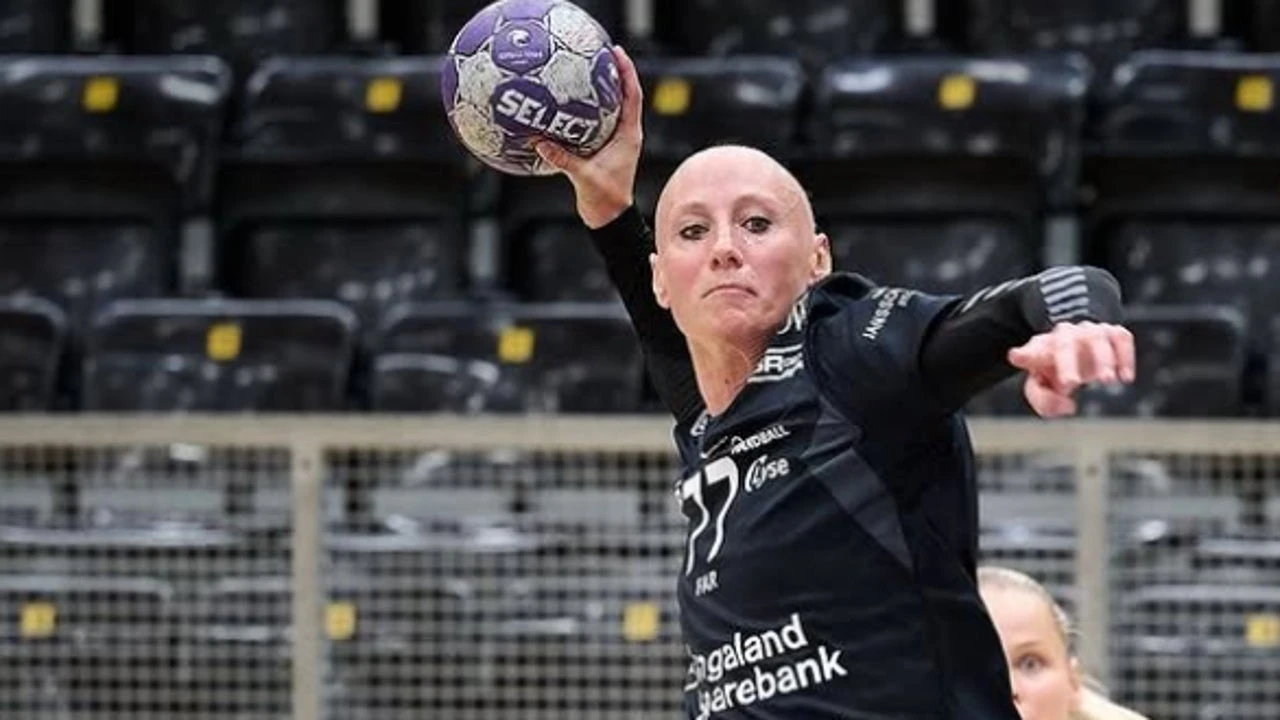 Despiden al locutor que se burló de una jugadora de balonmano con cáncer: 