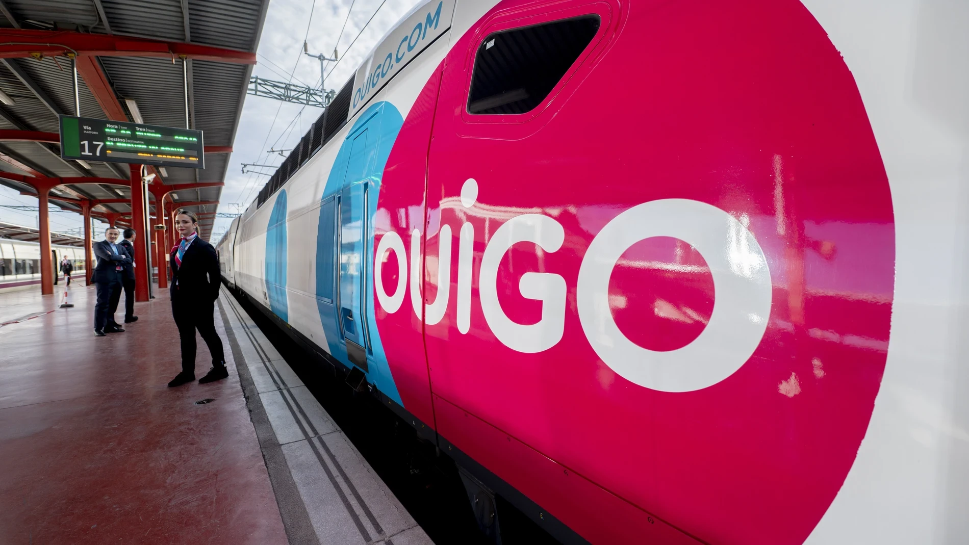 Ouigo impulsa el turismo en Murcia: prevé mover a más de 10.000 viajeros para el Entierro de la Sardina con billetes desde 9 euros