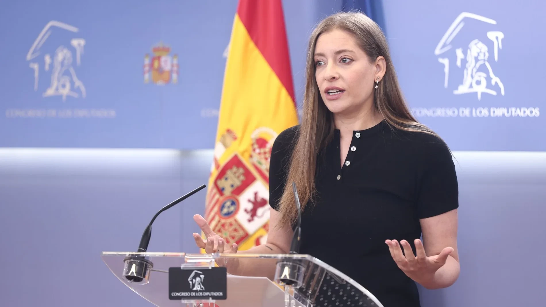 Ester Muñoz desmiente seis 