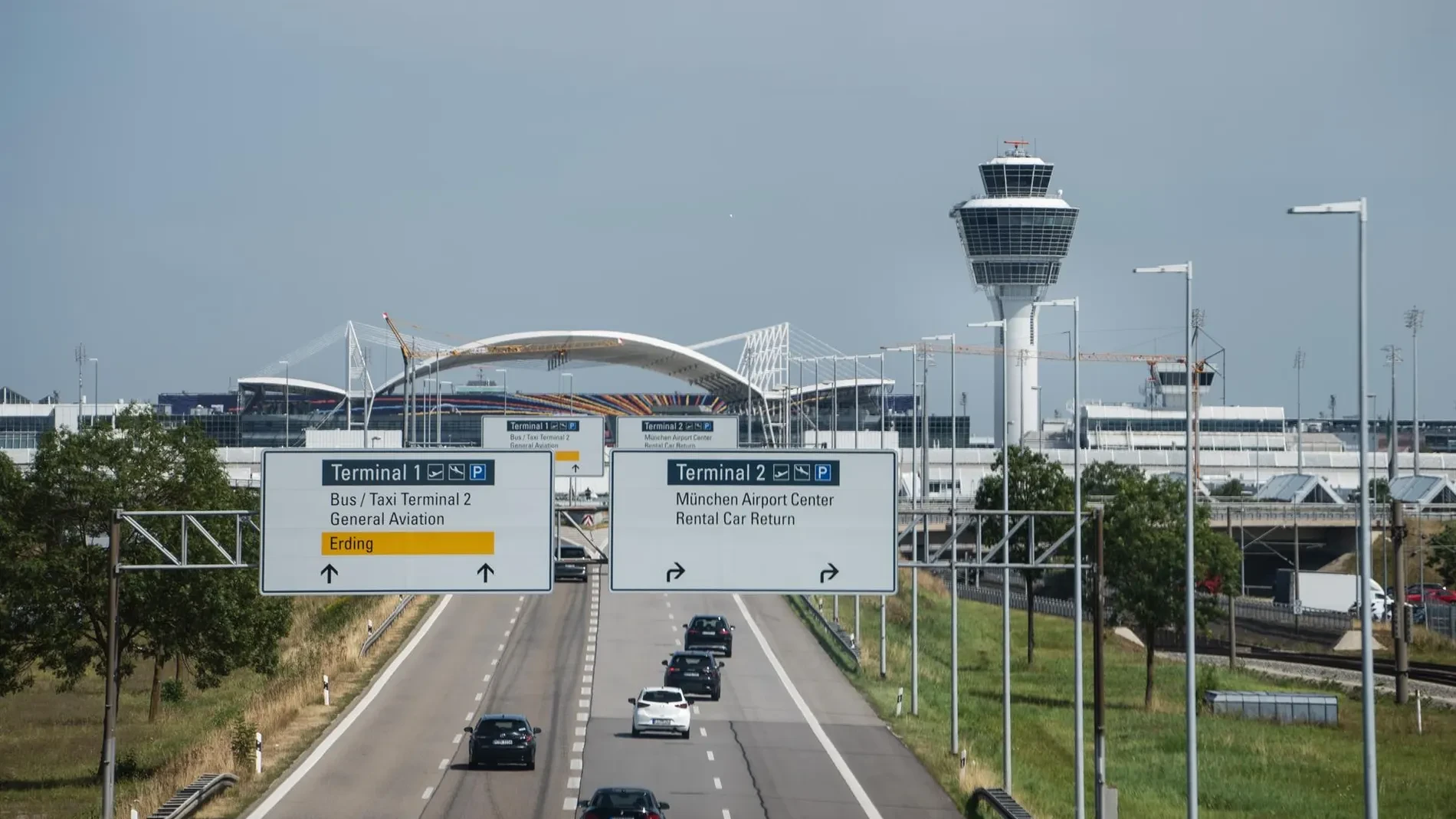 El aeropuerto de Múnich cierra durante una hora tras una alerta por un posible dron