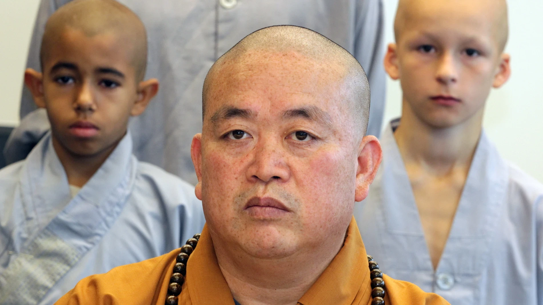 China condena a 24 años de cárcel al exabad del templo Shaolin