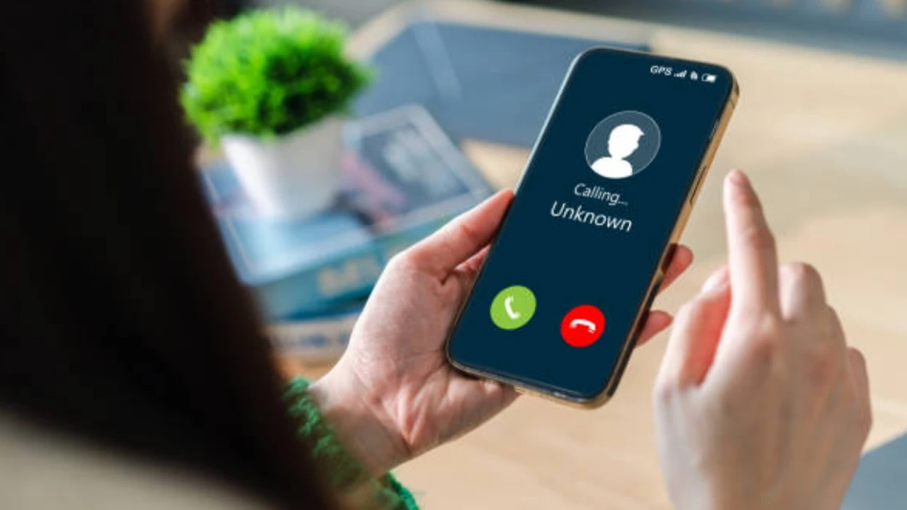 ¿Cómo saber quién me está llamando? Así se pueden evitar las llamadas SPAM y los fraudes
