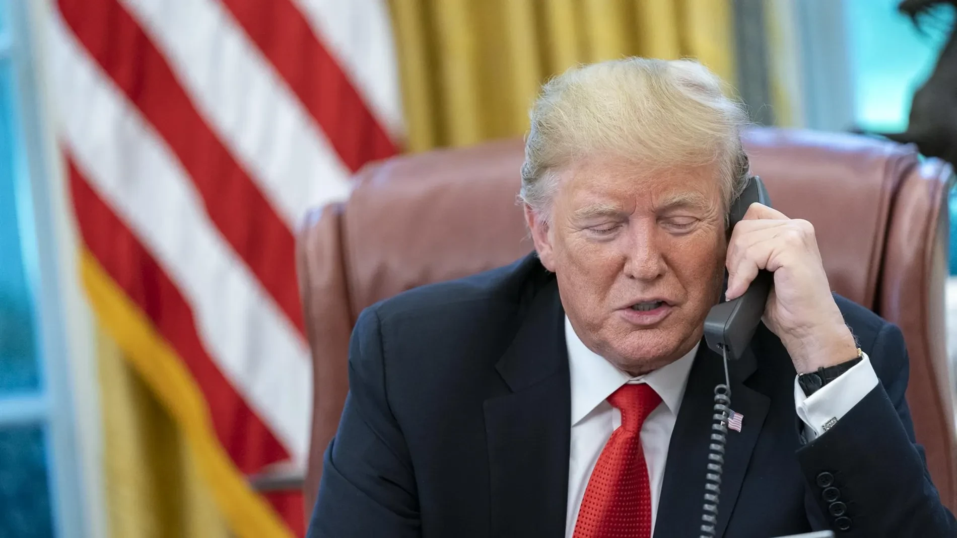 Trump pide a Netanyahu que no responda a los ataques de Irán