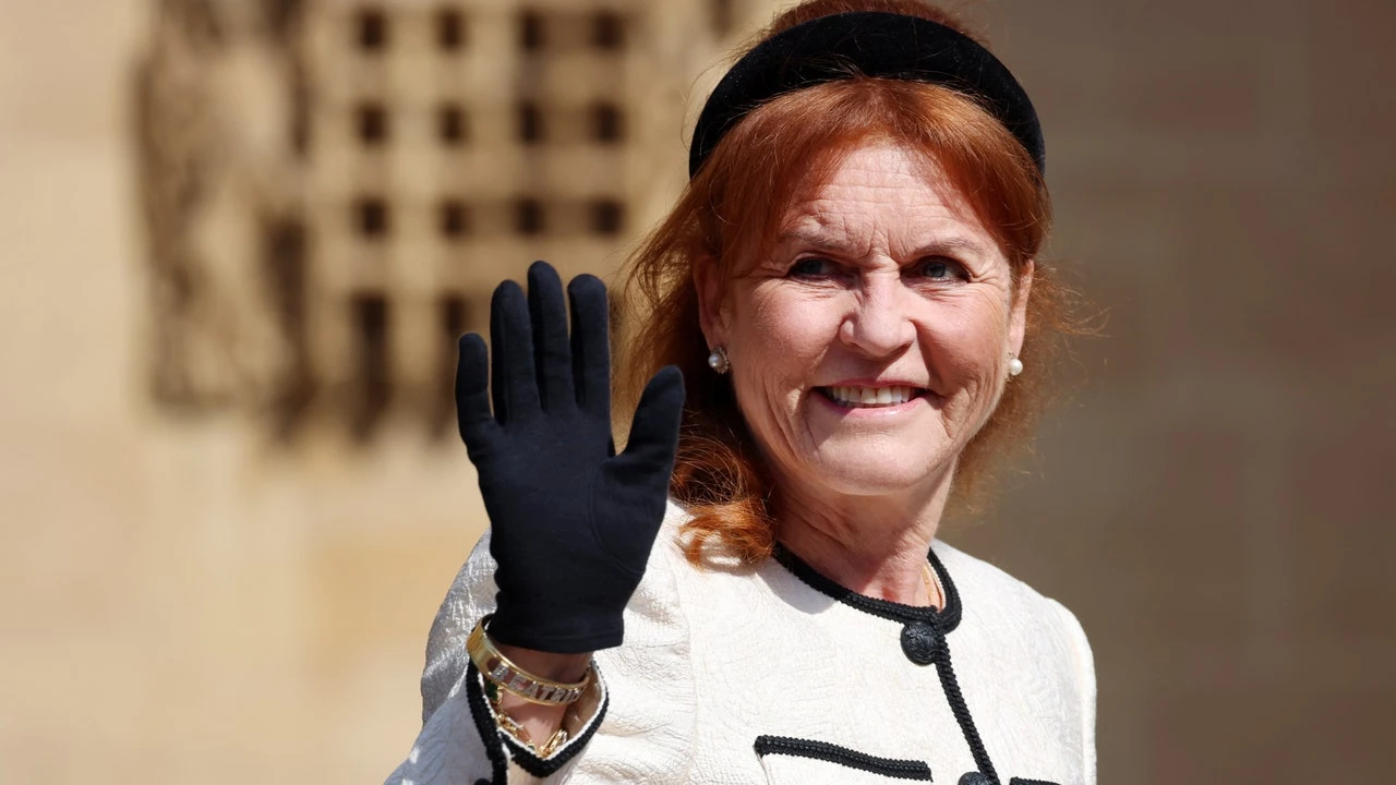 Sarah Ferguson también abandona al expríncipe Andrés después de 30 años divorciados