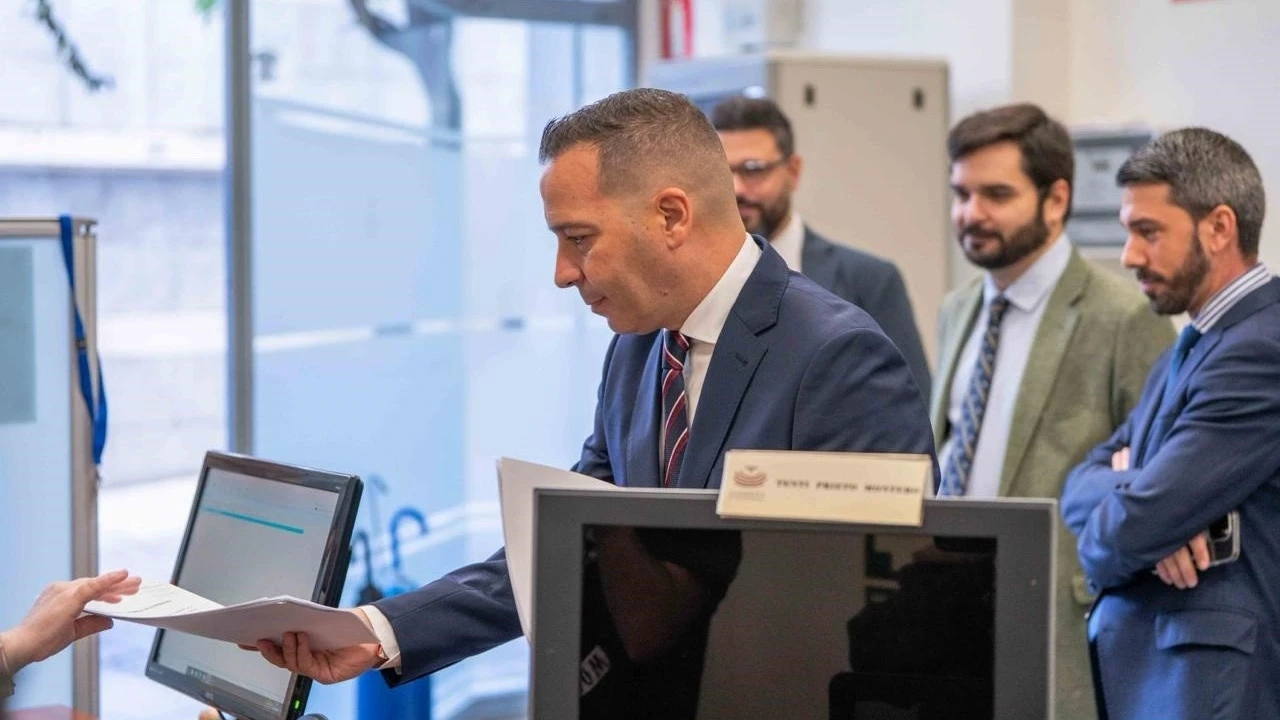 Vox se decanta por Óscar Fernández como el candidato para las elecciones de Extremadura