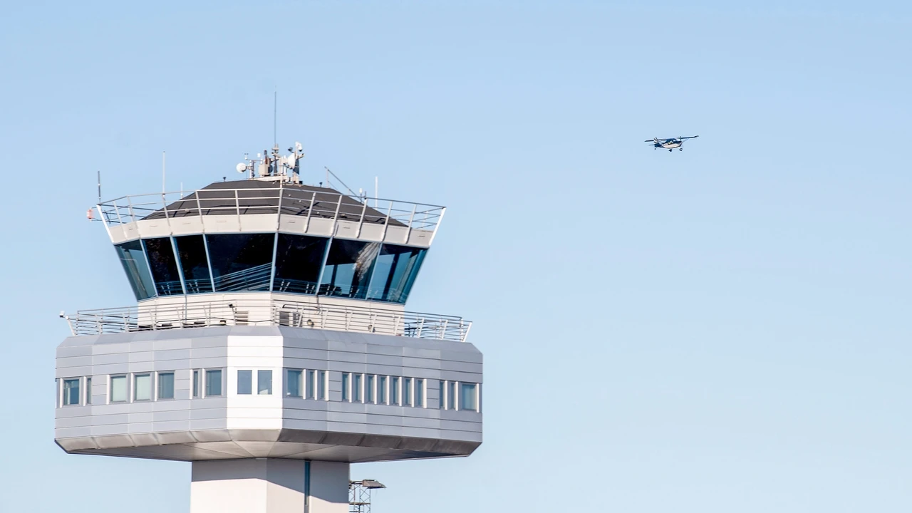 El aeropuerto de Oslo sufre retrasos tras un avistamiento de drones en la zona