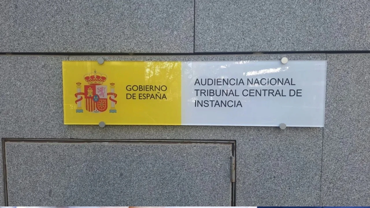 Jueces piden la retirada de los nuevos carteles del Gobierno de los tribunales: 
