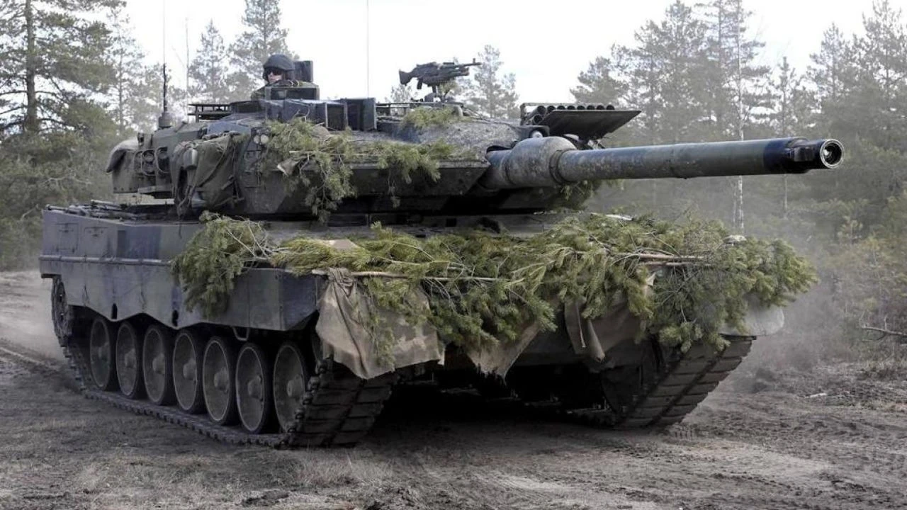 El rearme de Europa ha comenzado: Alemania comprará más de 600 carros de combate Leopard 2A8