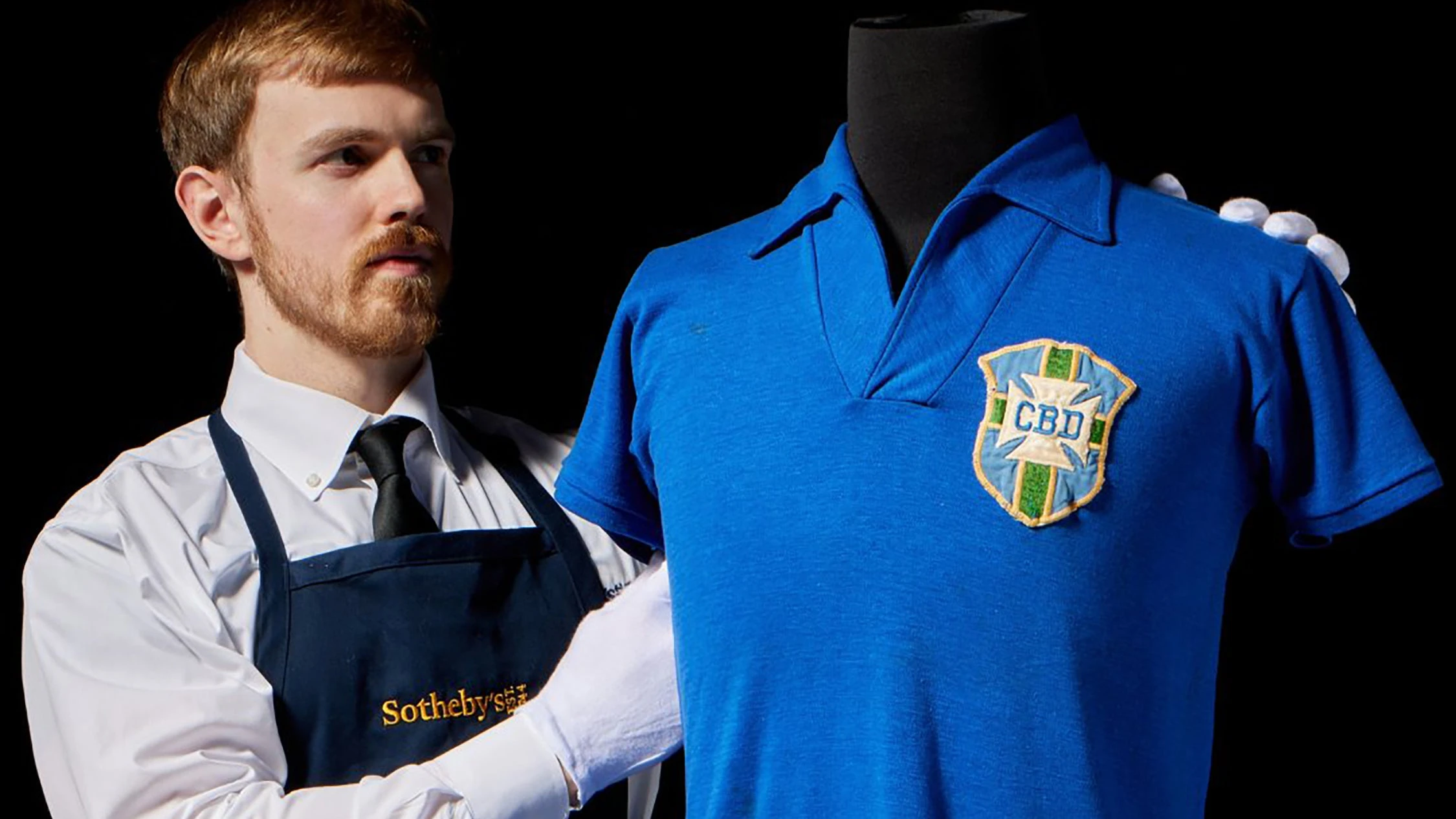 A subasta la camiseta que llevó Pelé en la final del Mundial de 1958