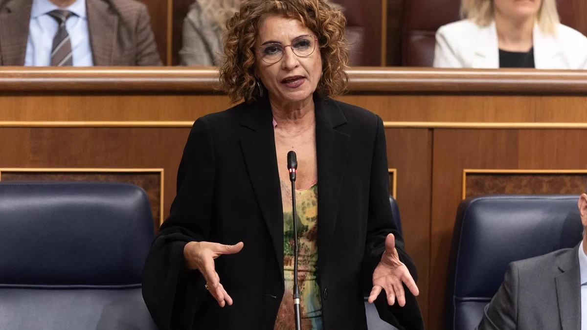 PP y PSOE se atascan en el pacto de aranceles: los populares desconfían de los privilegios a Junts
