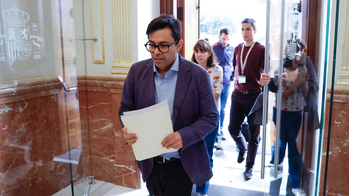 Los socios del gobierno cargan contra el PP y exigen al ejecutivo la regularización inmediata de los inmigrantes que viven en España